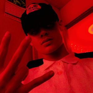 Meet your Posher, Ácé